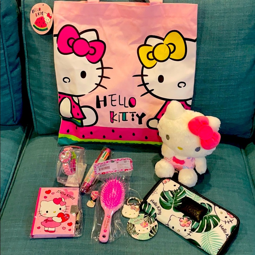 Hello Kitty kawaii bundle watch plush wallet